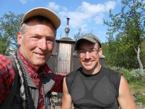 Nicolas, de Franse surviveler, komt naar buiten